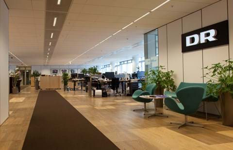 Fraster rød filt løber, DR byen (1)